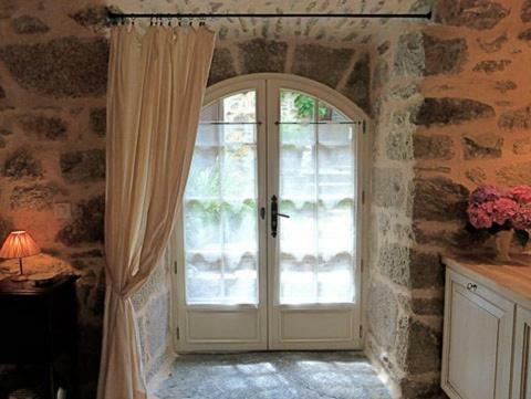 Le Studio Entraygues-sur-Truyere Exterior photo